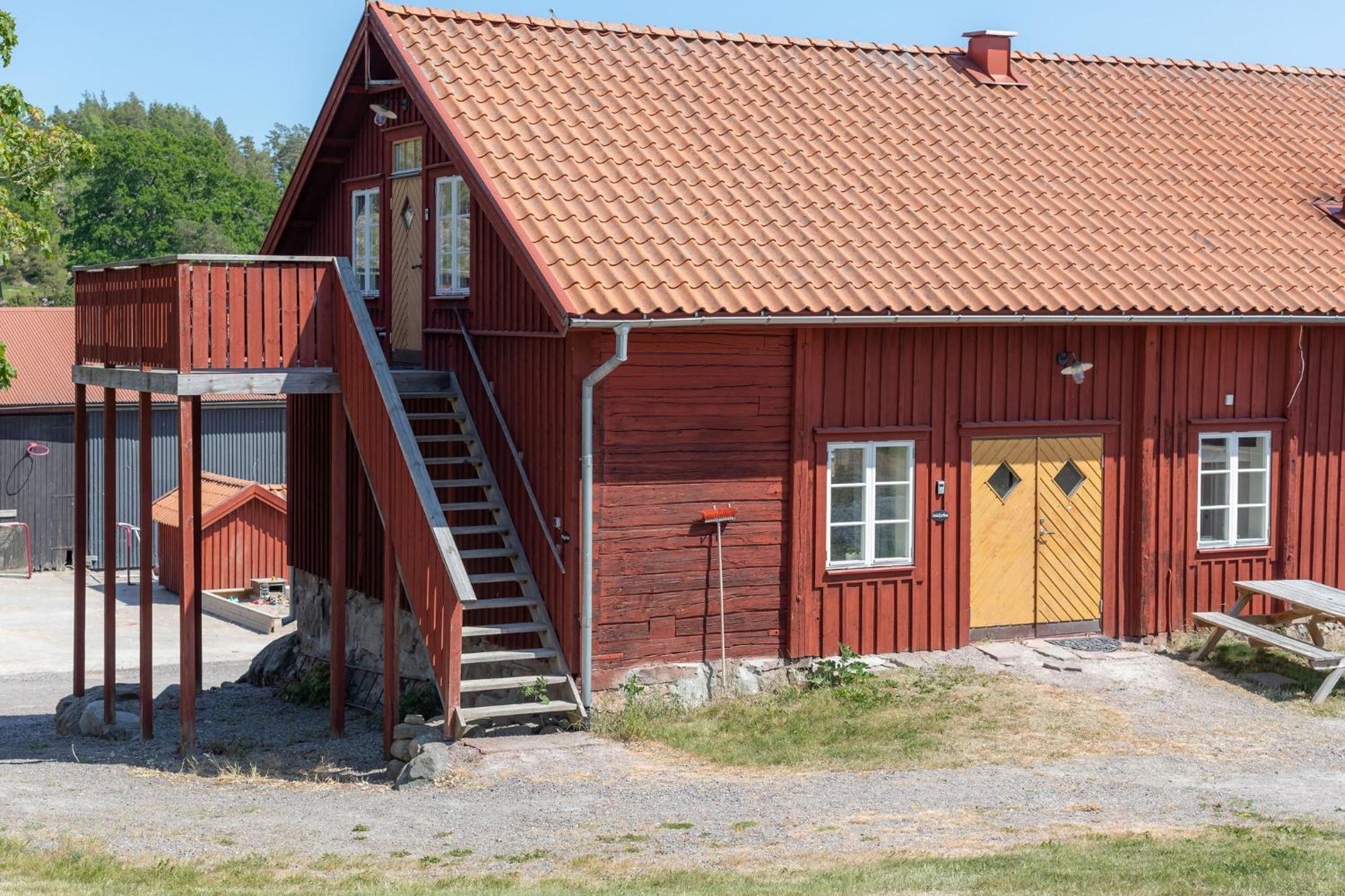 Bergs Gard & Hallsvikens Gard Västerljung Exterior photo